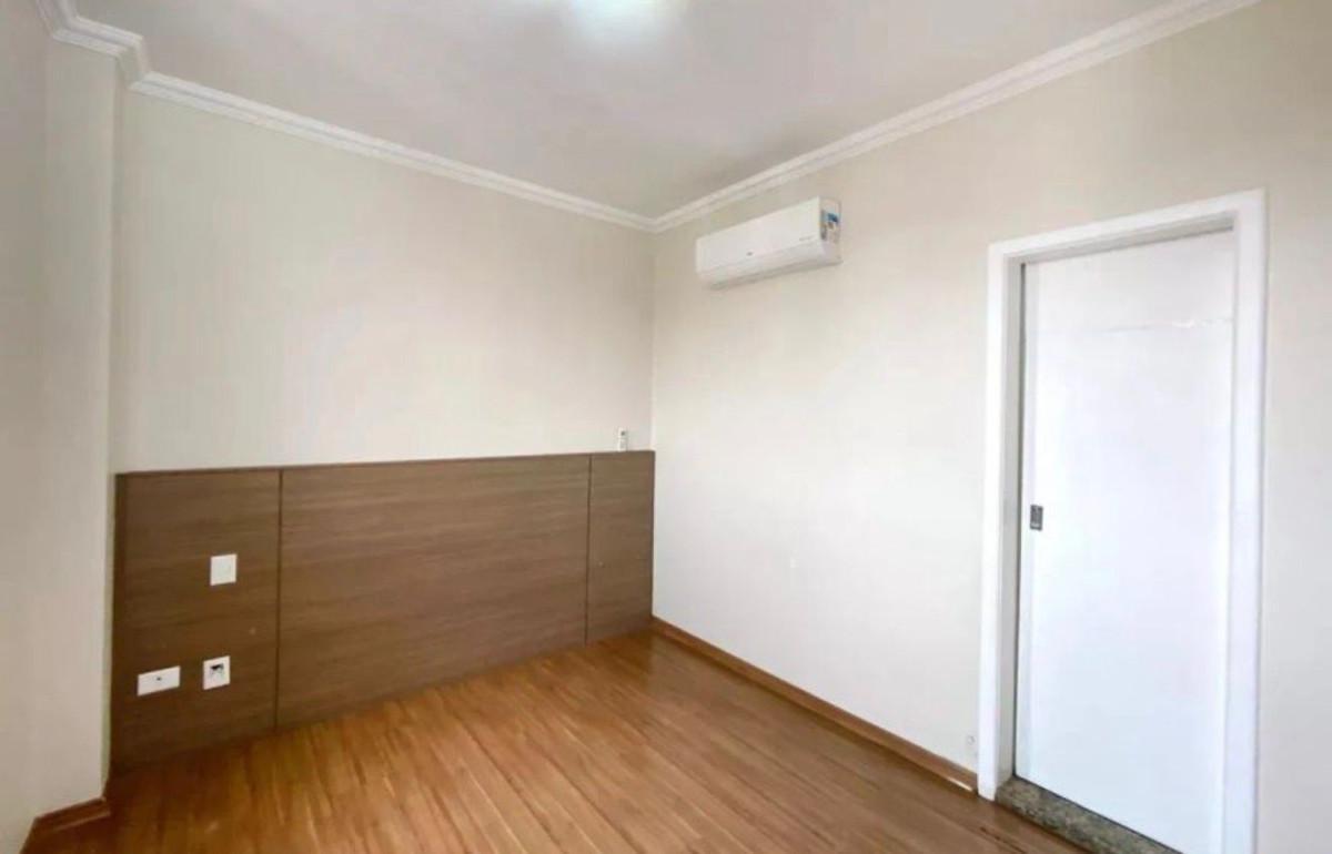 Apartamento, Sagrada Família, 4 Quartos, 2 Vagas, 1 Suíte