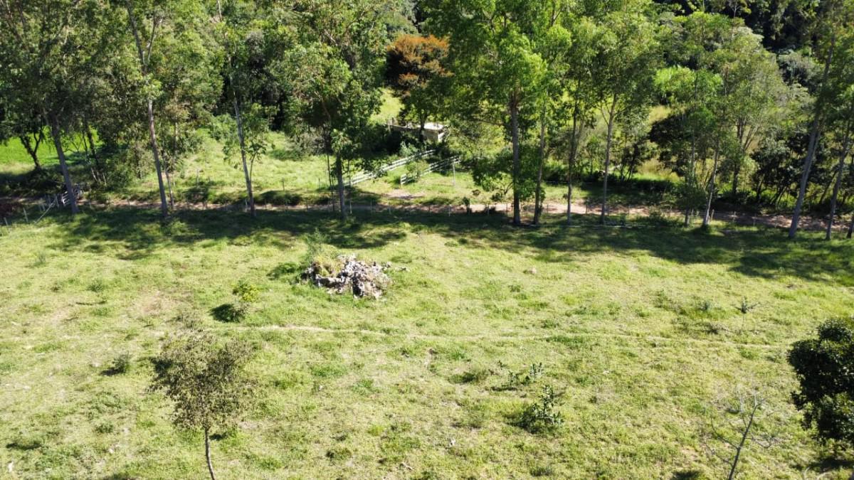 Fazenda, Zona Rural, 2 Quartos, 0 Vaga