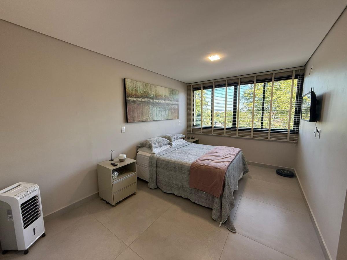 Casa, Trevo, 3 Quartos, 2 Vagas, 3 Suítes