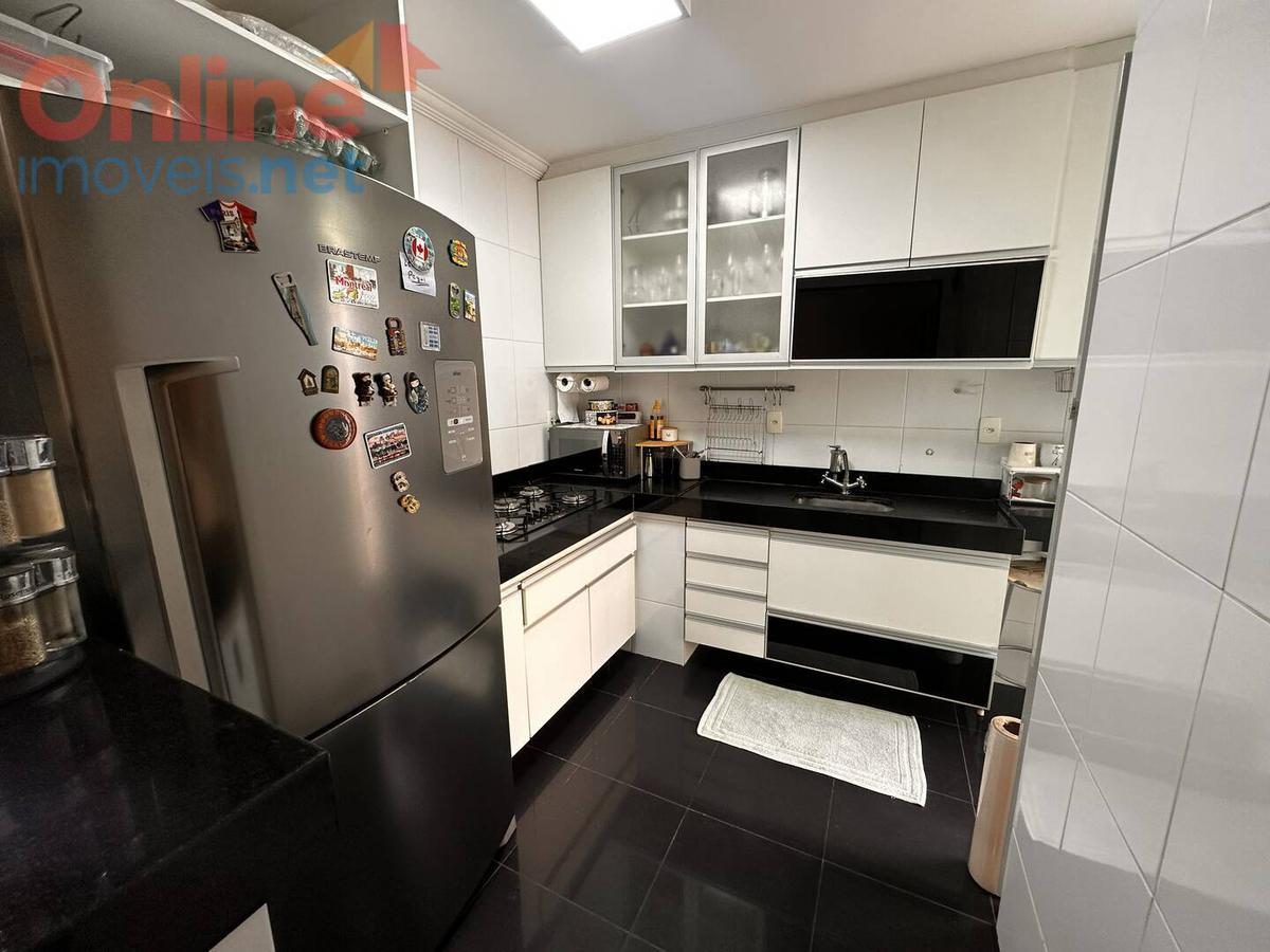 Casa, Fernão Dias, 3 Quartos, 0 Vaga, 1 Suíte