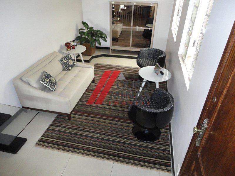 Casa, Sagrada Família, 4 Quartos, 5 Vagas, 1 Suíte