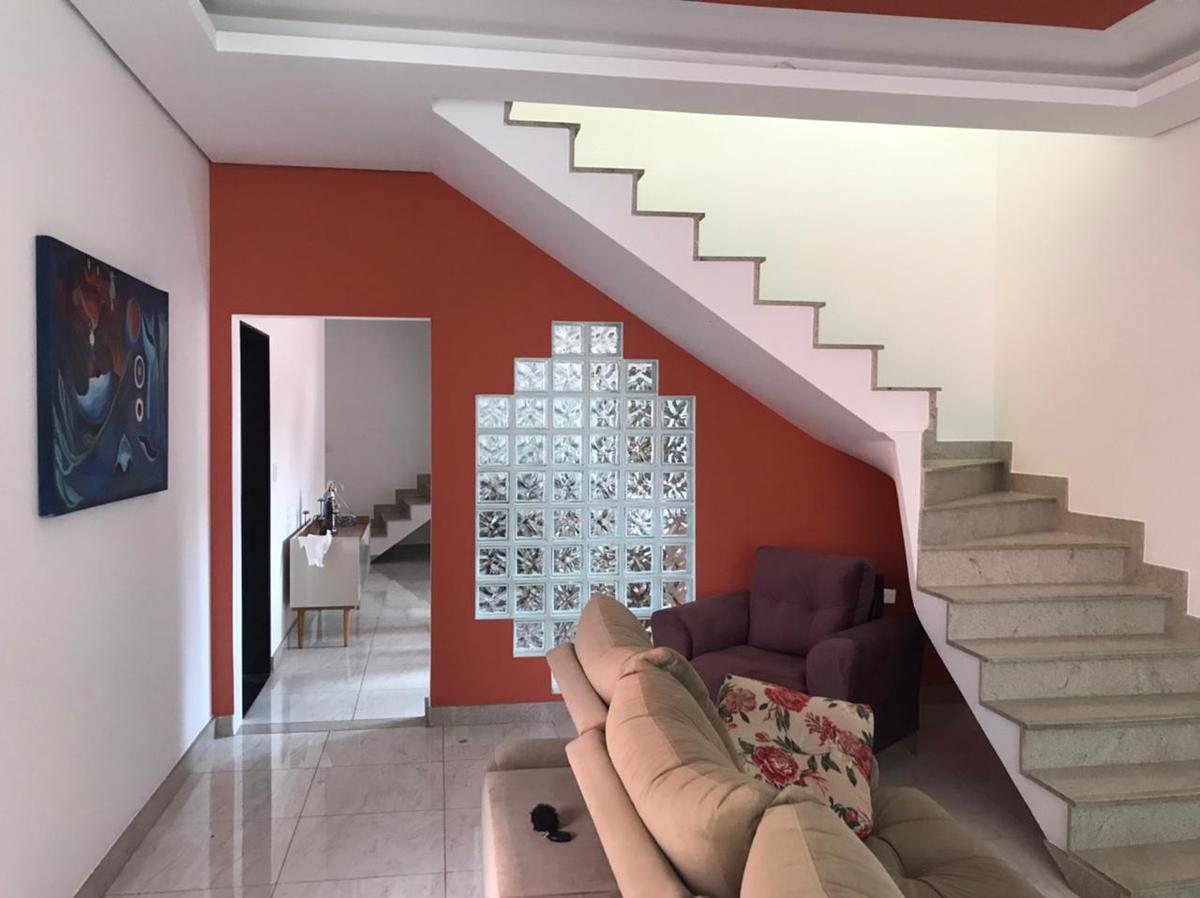 Casa, Jequitibá, 3 Quartos, 4 Vagas, 1 Suíte