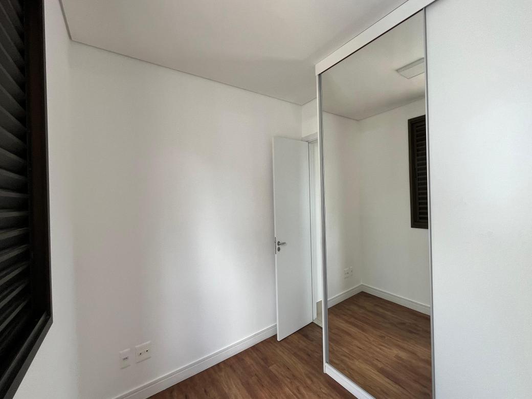 Cobertura, Sion, 2 Quartos, 2 Vagas, 1 Suíte