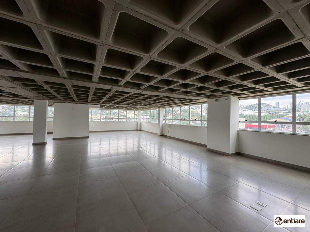 Andar, Estoril, 0 Quarto, 5 Vagas