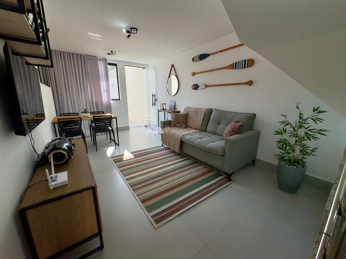 Casa, Santa Mônica, 2 Quartos, 2 Vagas, 2 Suítes
