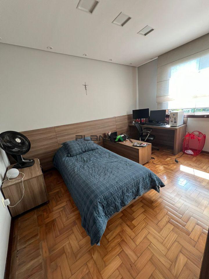 Casa, Amazonas, 5 Quartos, 5 Vagas, 1 Suíte