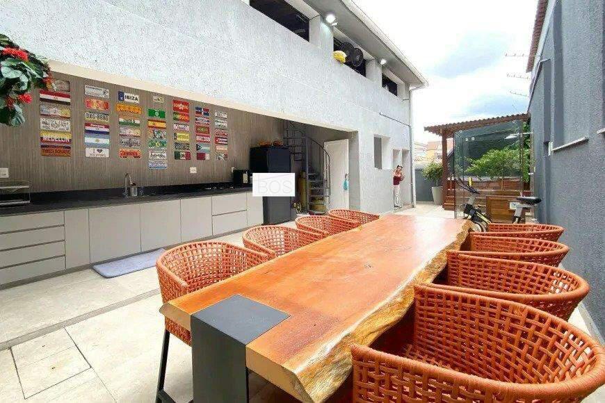 Casa, Colégio Batista, 4 Quartos, 3 Vagas, 2 Suítes