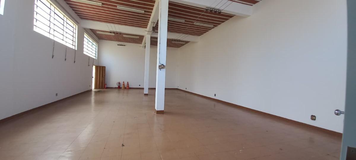 Galpão, Caiçaras, 0 Quarto, 0 Vaga