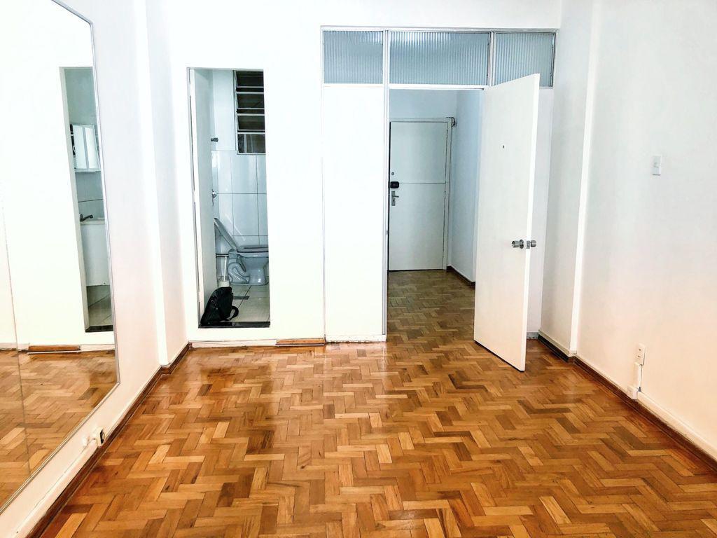 Sala, Centro
