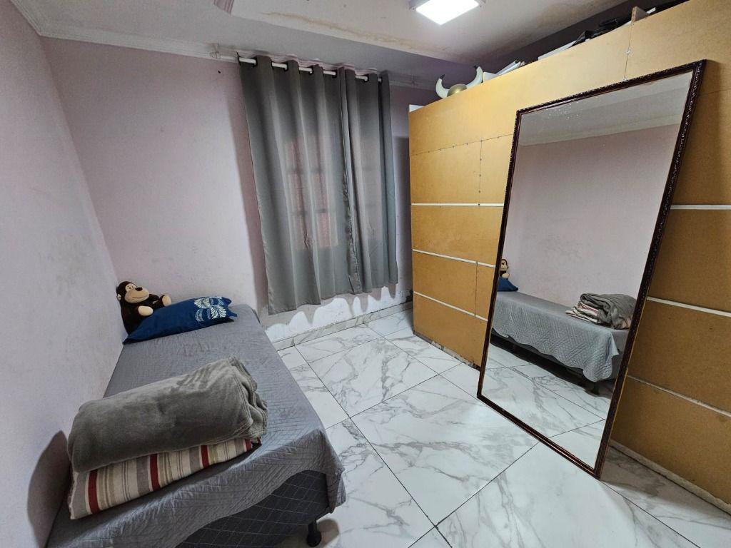 Casa, Esplanada, 3 Quartos, 5 Vagas, 1 Suíte