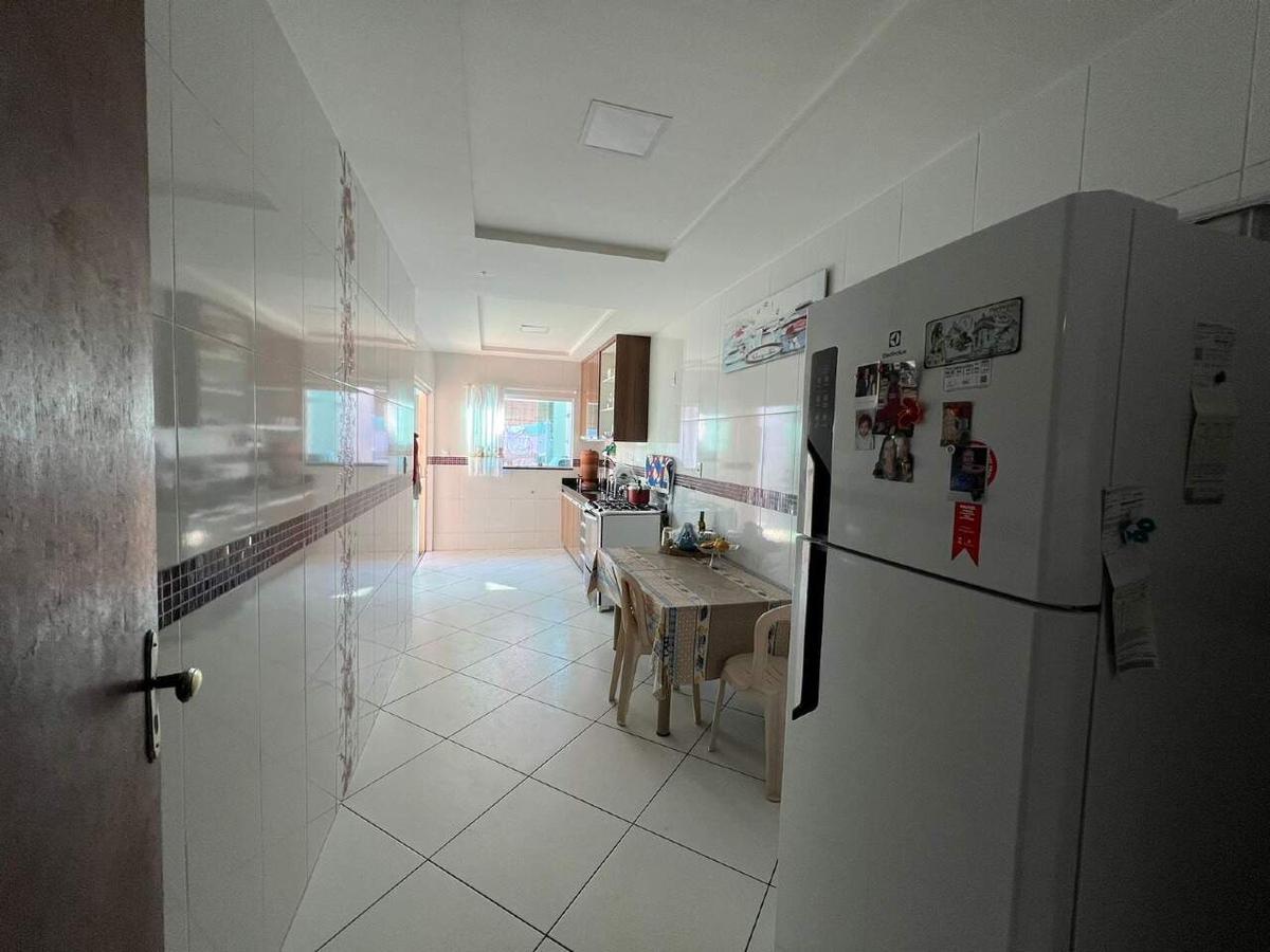 Casa, Teixeira Dias, 4 Quartos, 2 Vagas, 1 Suíte