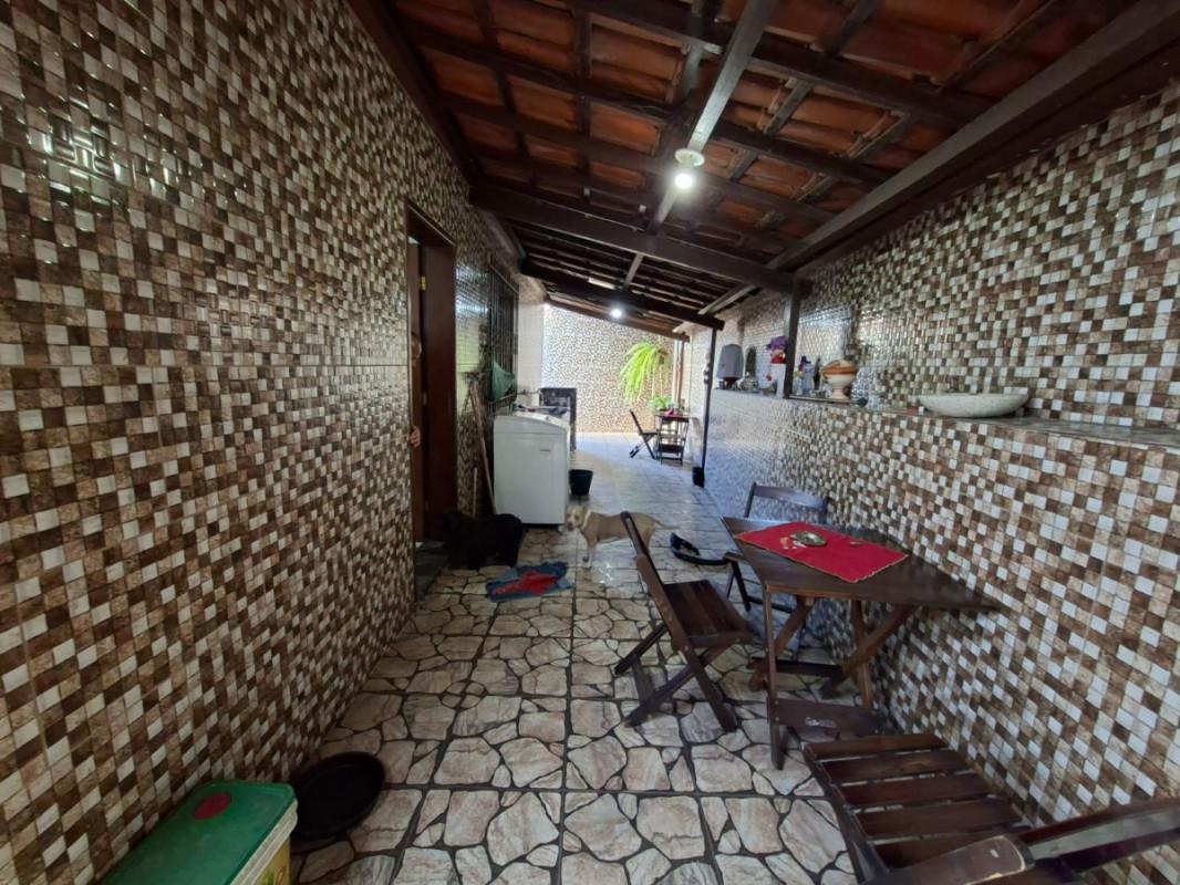 Casa, São Benedito, 3 Quartos, 4 Vagas, 1 Suíte