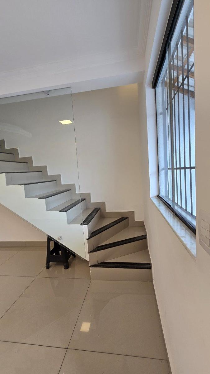 Casa, Santa Branca, 2 Quartos, 2 Vagas