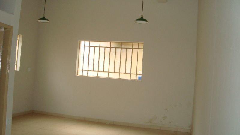 Andar, Centro, 0 Quarto, 0 Vaga