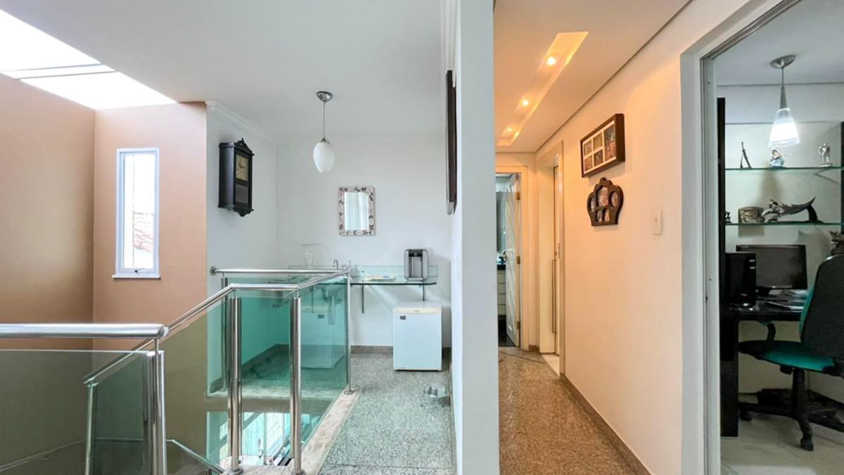 Casa, Planalto, 3 Quartos, 2 Vagas, 1 Suíte