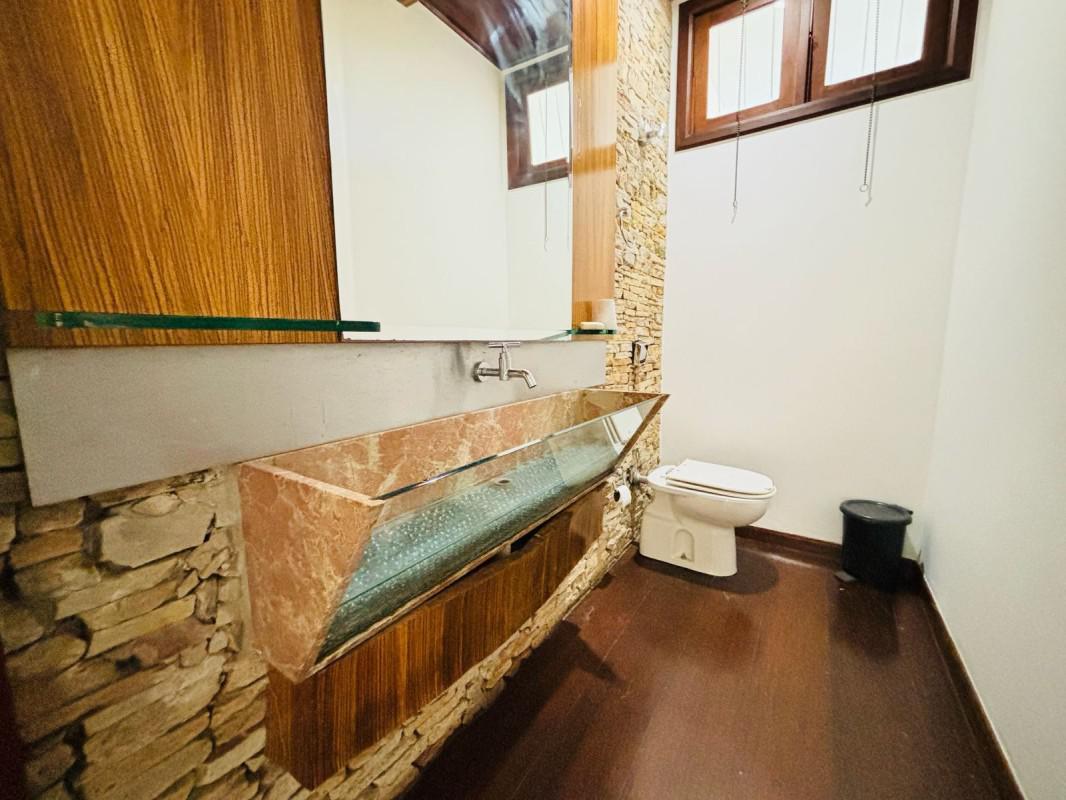 Casa, Bandeirantes (pampulha), 4 Quartos, 6 Vagas, 4 Suítes