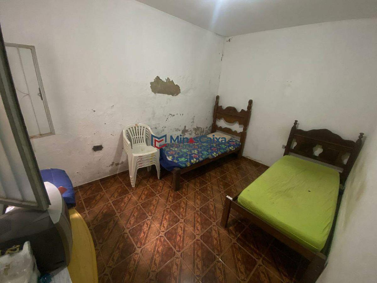 Casa, Santa Cruz, 0 Quarto, 2 Vagas