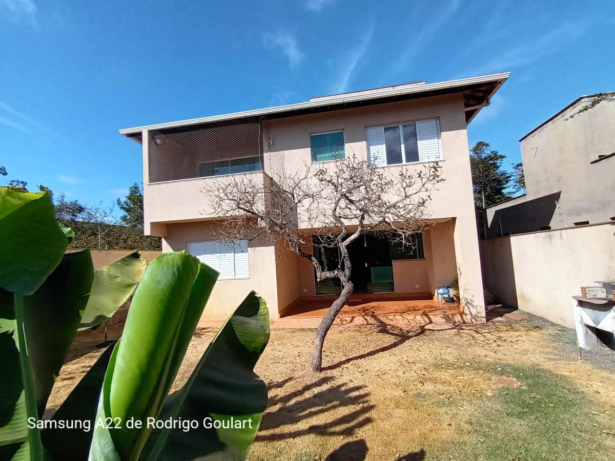 Casa, Vale do Sol, 3 Quartos, 4 Vagas, 1 Suíte