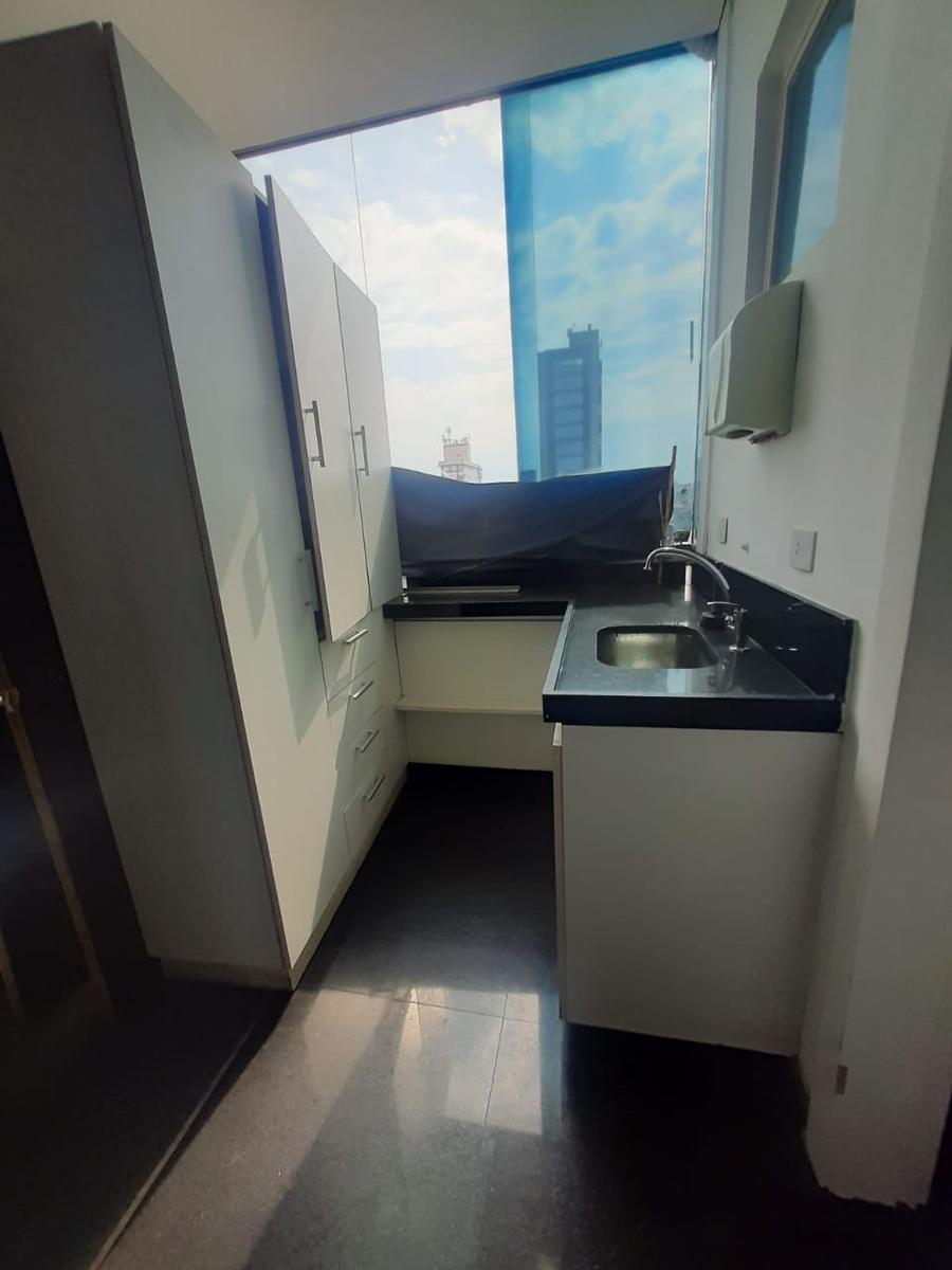 Sala, Barro Preto, 0 Quarto, 0 Vaga