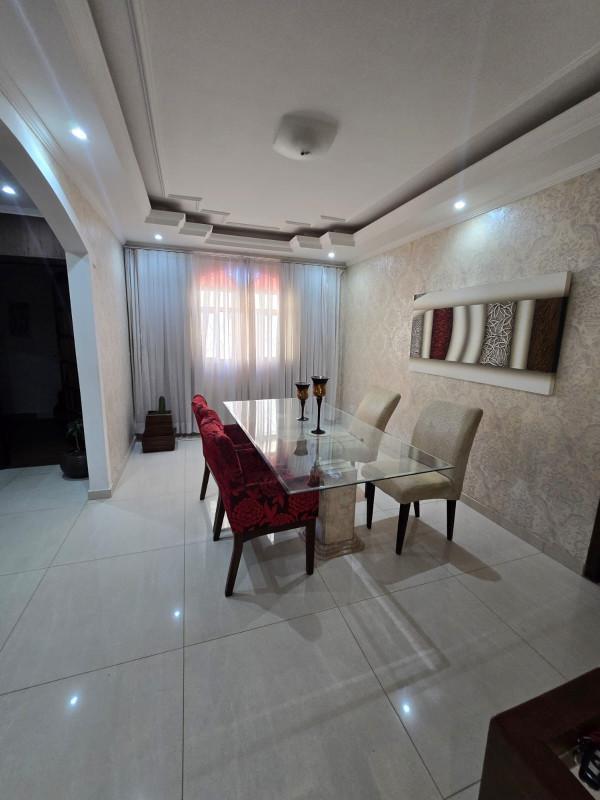 Casa, Milanez, 3 Quartos, 3 Vagas, 1 Suíte