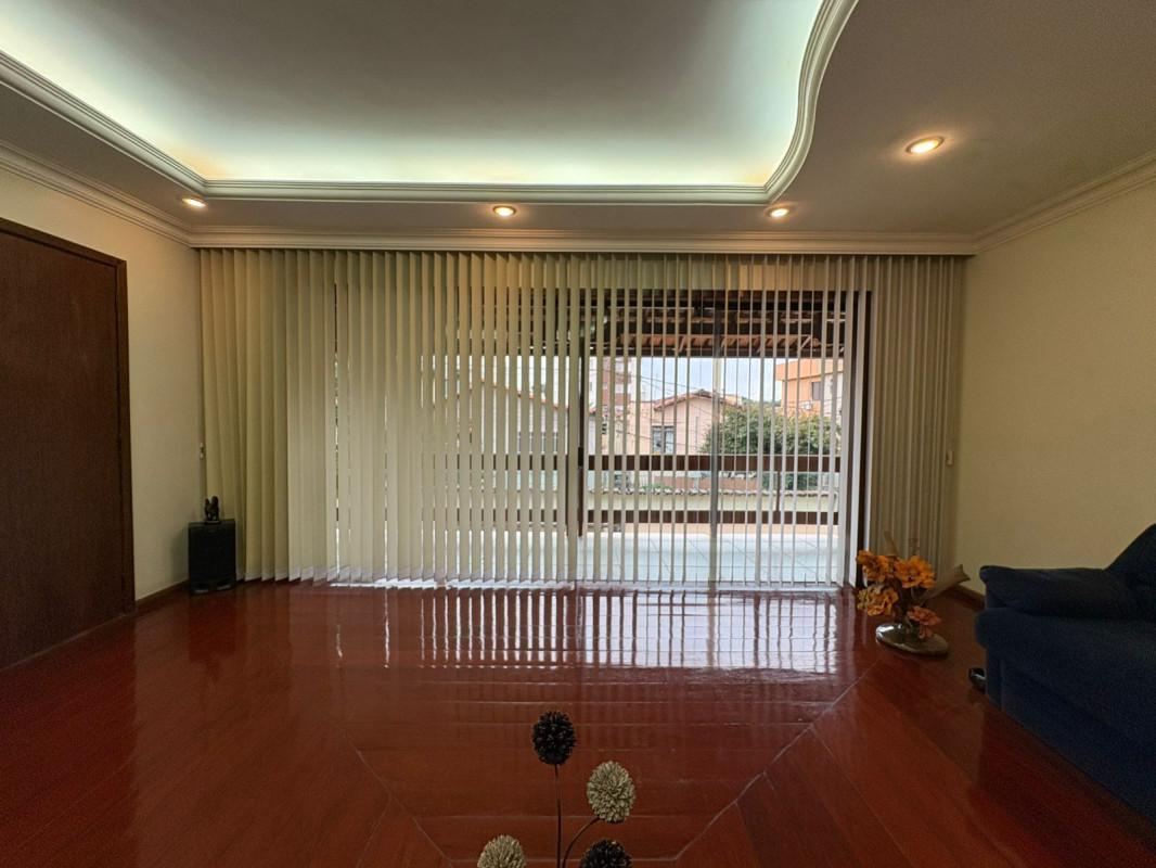 Casa, Dona Clara, 3 Quartos, 4 Vagas, 1 Suíte