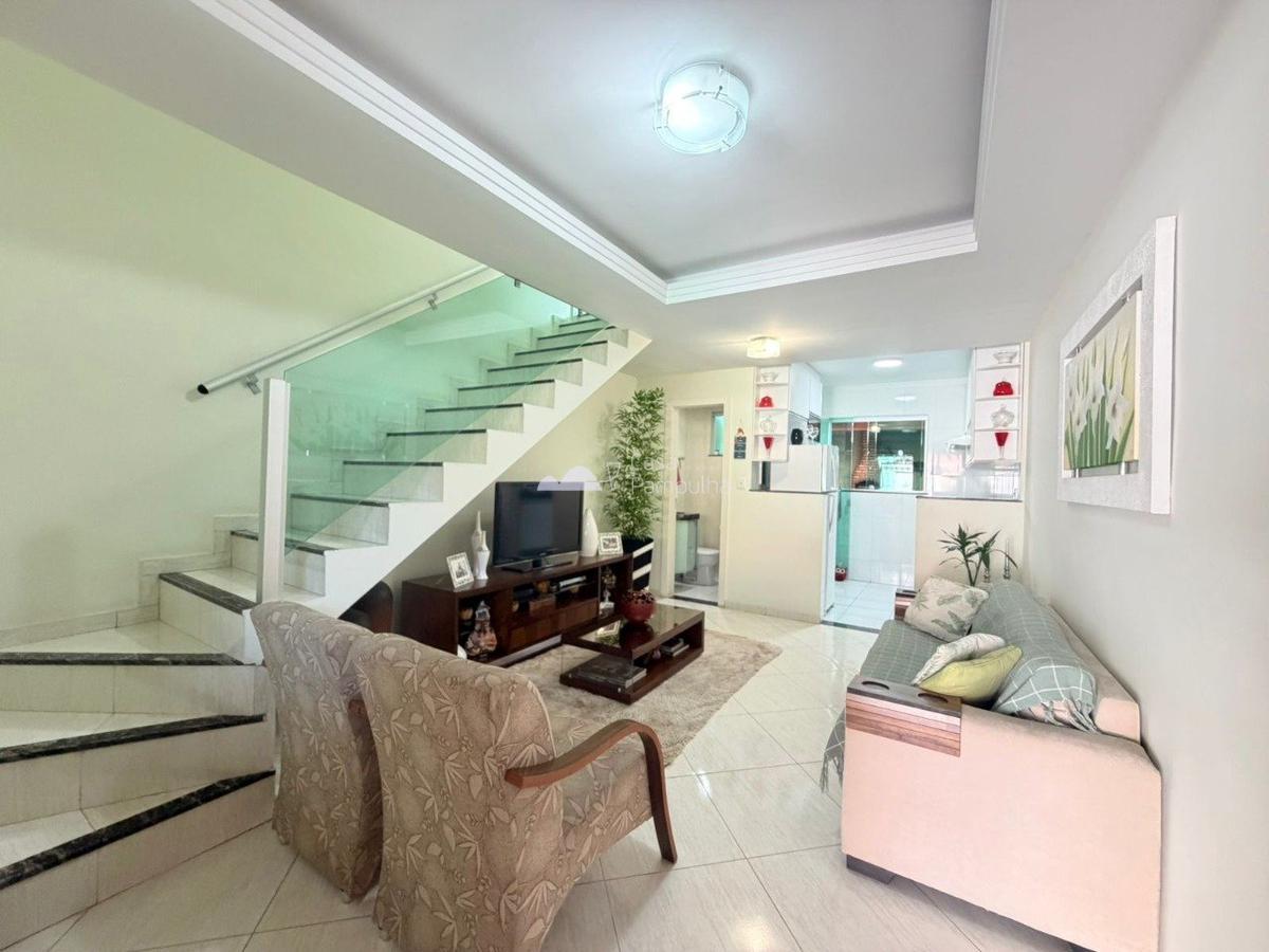 Casa, Jardim Leblon, 2 Quartos, 2 Vagas