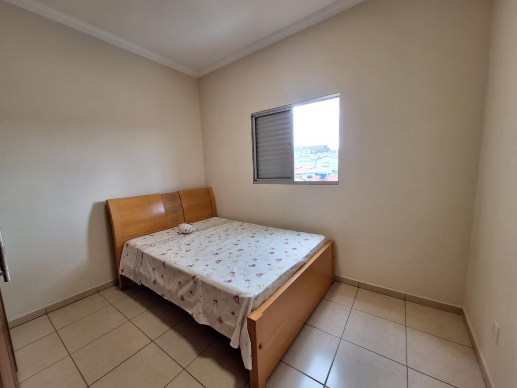 Casa, Jardim Riacho das Pedras, 5 Quartos, 2 Vagas, 1 Suíte
