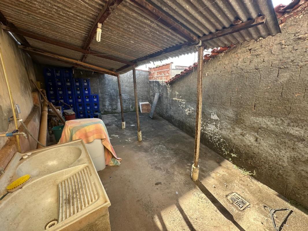 Casa, Centro, 2 Quartos, 1 Vaga, 1 Suíte
