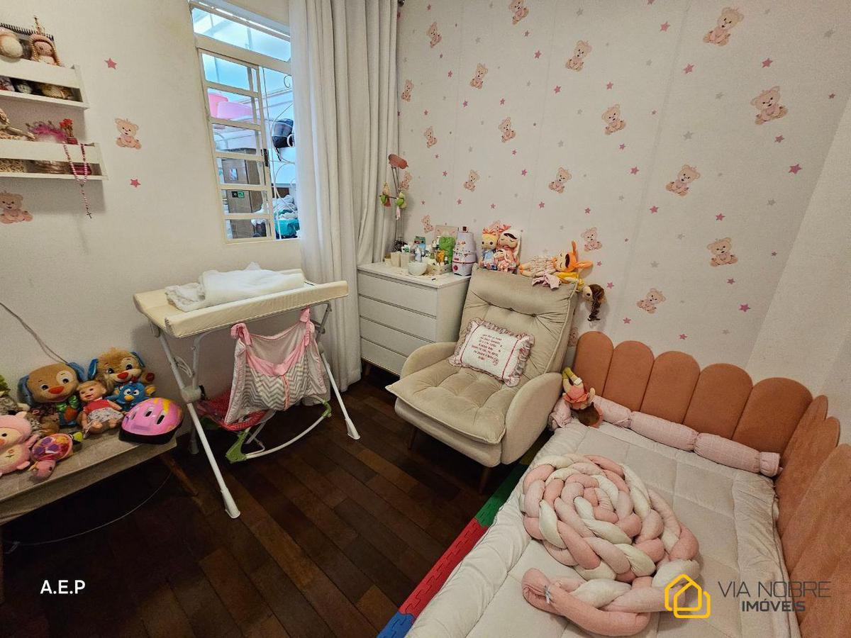 Casa, Buritis, 3 Quartos, 2 Vagas, 1 Suíte