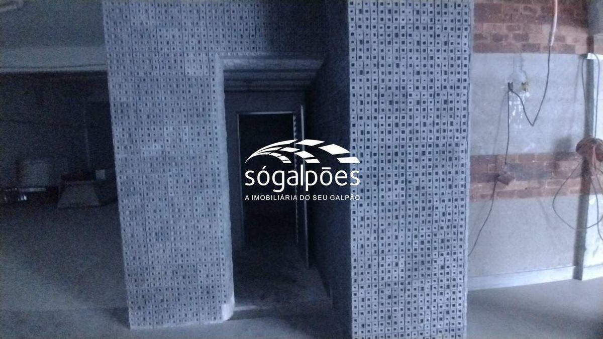 Loja, Santa Efigênia, 3 Vagas