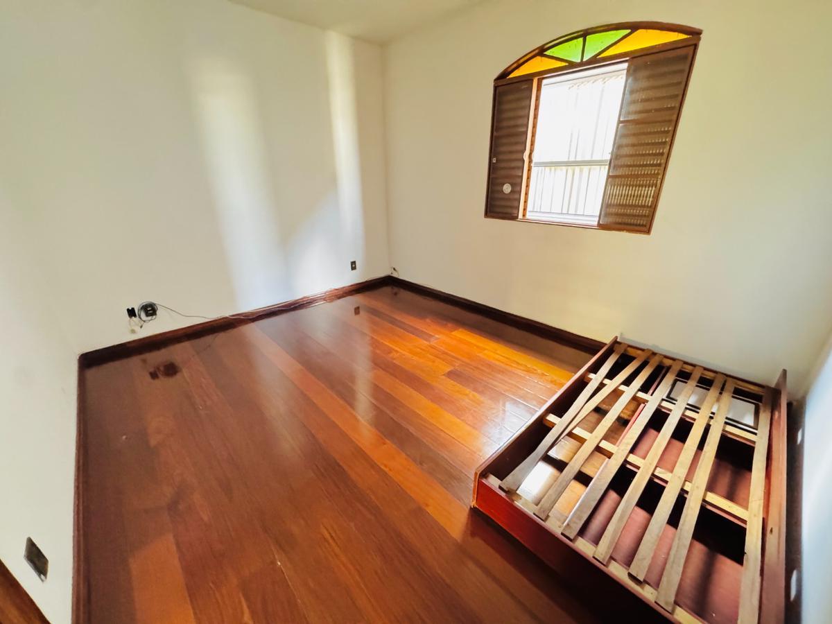 Casa, Jardim Atlântico, 5 Quartos, 4 Vagas, 1 Suíte