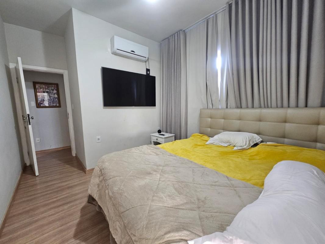 Casa, João Pinheiro, 3 Quartos, 10 Vagas, 2 Suítes