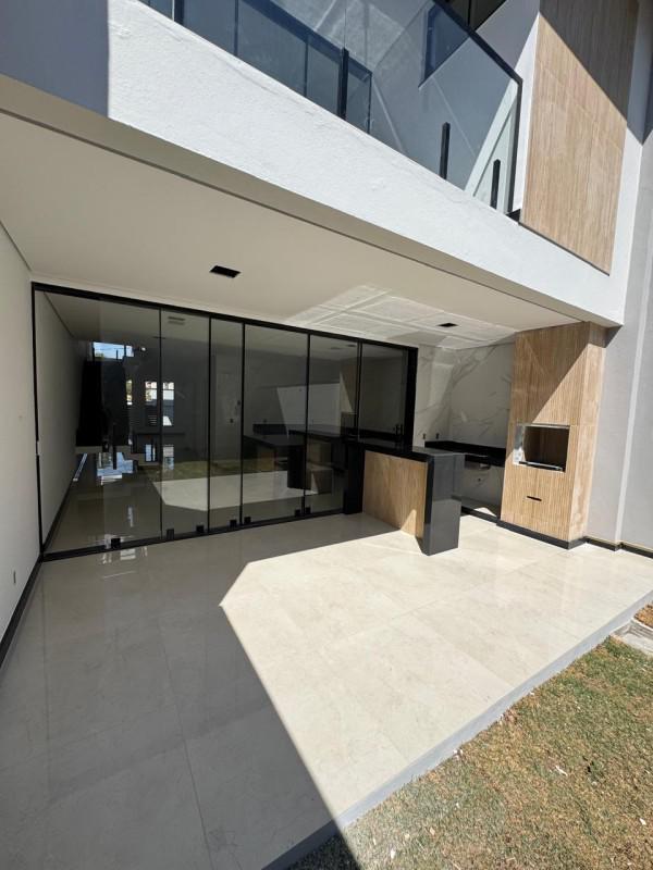 Casa, Jardim Brasília, 3 Quartos, 2 Vagas, 1 Suíte