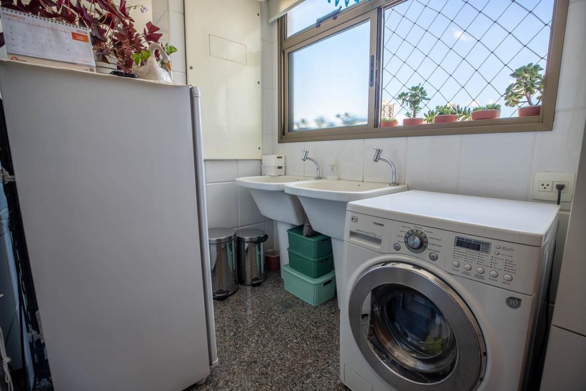 Apartamento, Sion, 4 Quartos, 3 Vagas, 2 Suítes