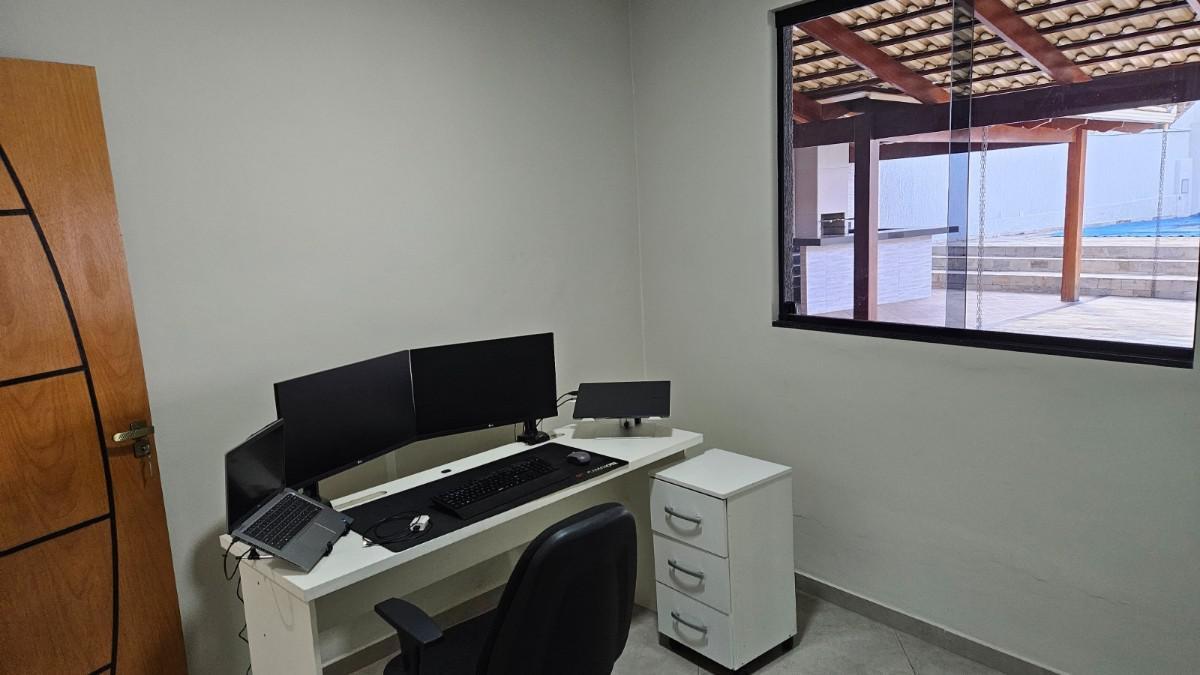 Casa, Eldorado, 3 Quartos, 6 Vagas, 1 Suíte