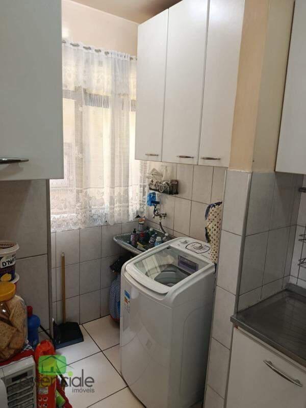 Apartamento, Centro, 2 Quartos, 1 Vaga