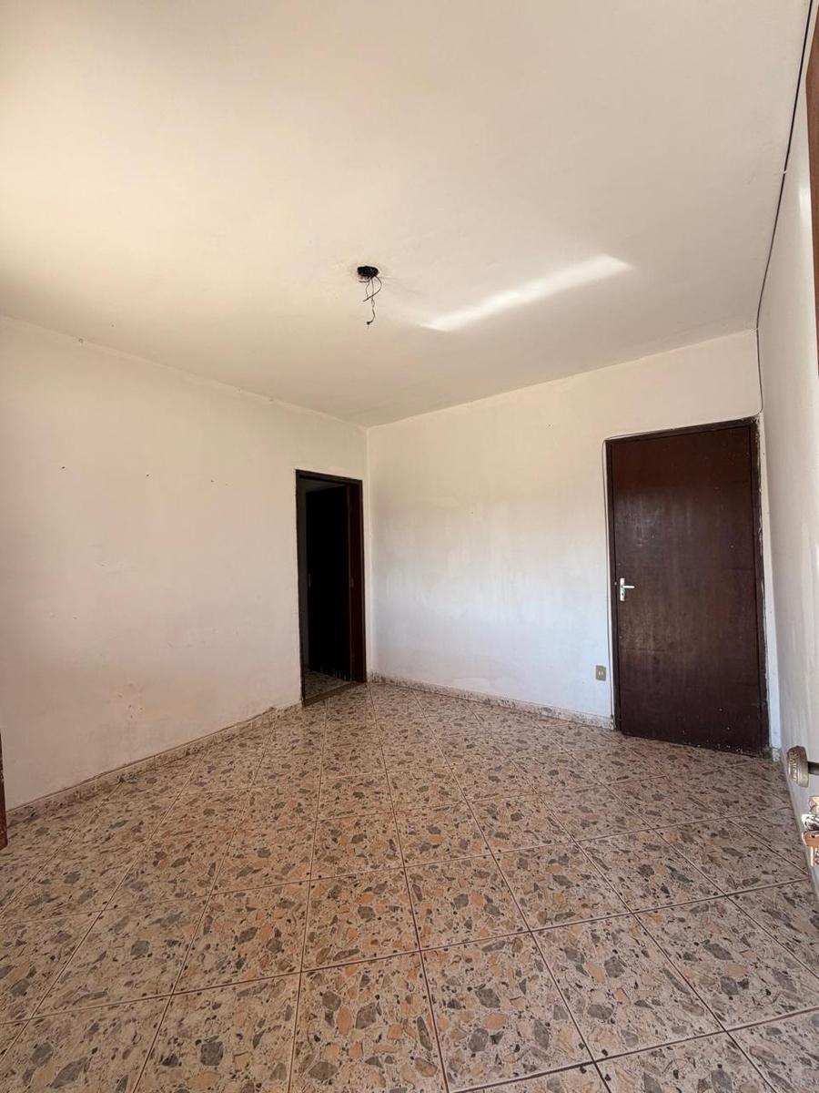 Casa, Jardim Canadá, 3 Quartos, 0 Vaga