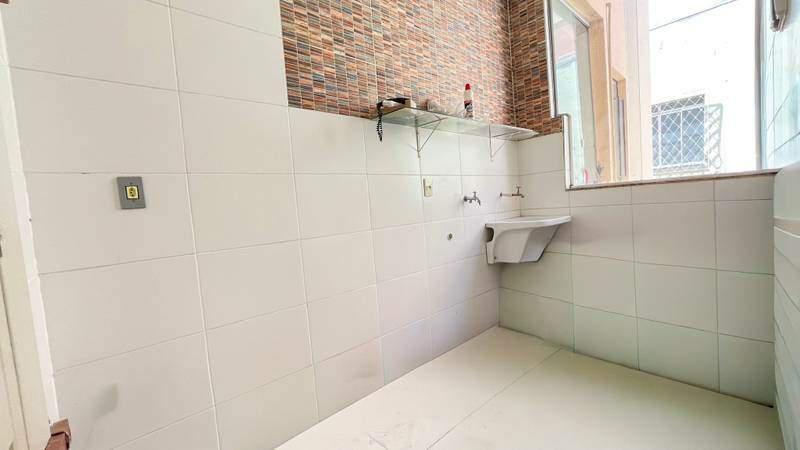 Apartamento, Floresta, 3 Quartos, 0 Vaga, 1 Suíte