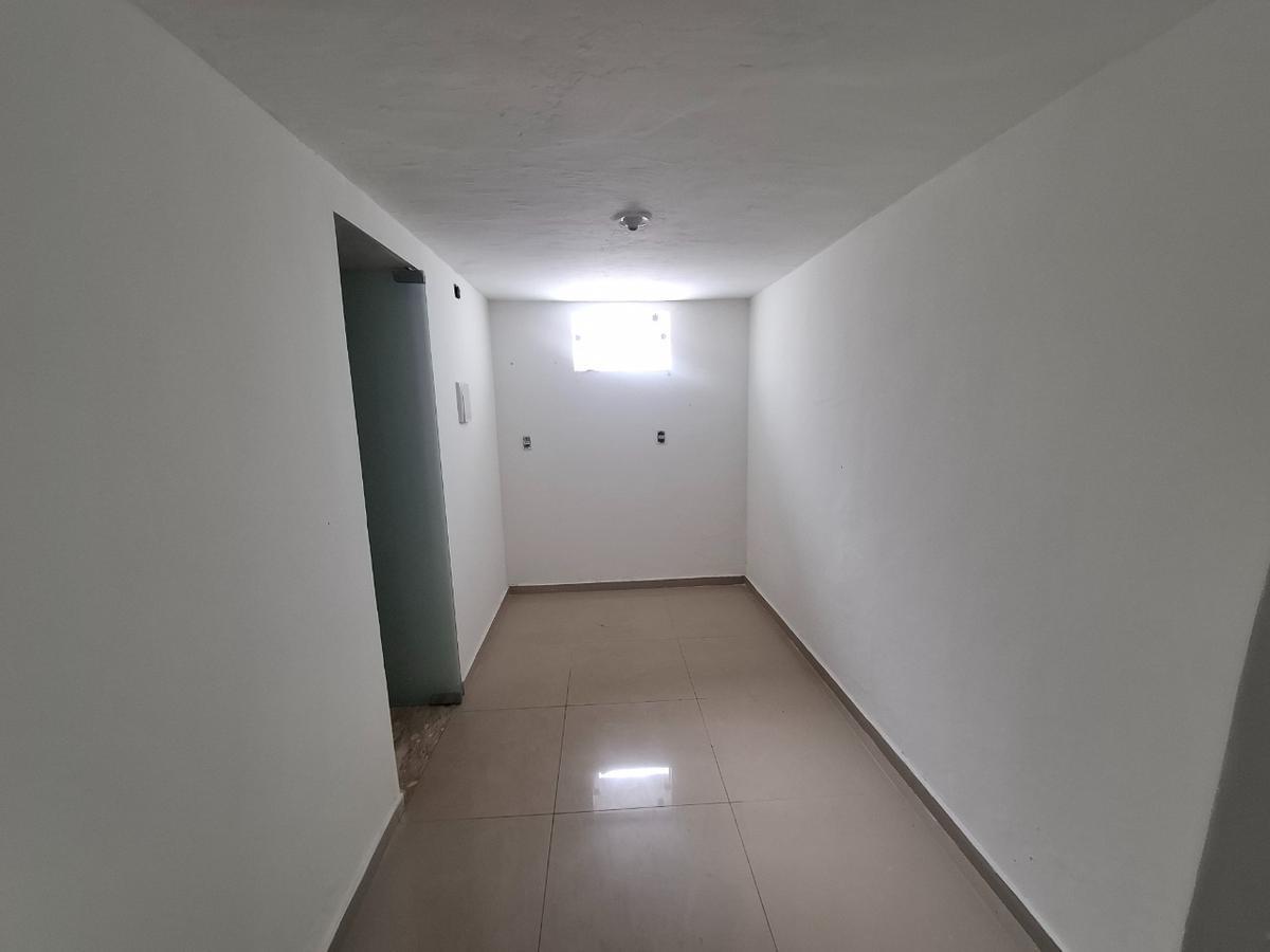 Casa, Cachoeirinha, 5 Quartos, 4 Vagas