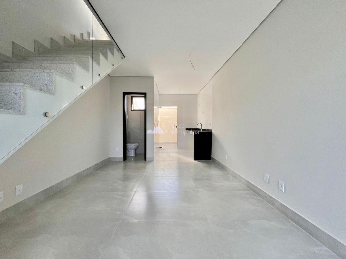 Casa, Planalto, 2 Quartos, 0 Vaga, 2 Suítes