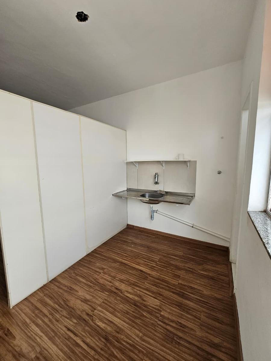 Sala, Padre Eustáquio, 0 Quarto, 0 Vaga