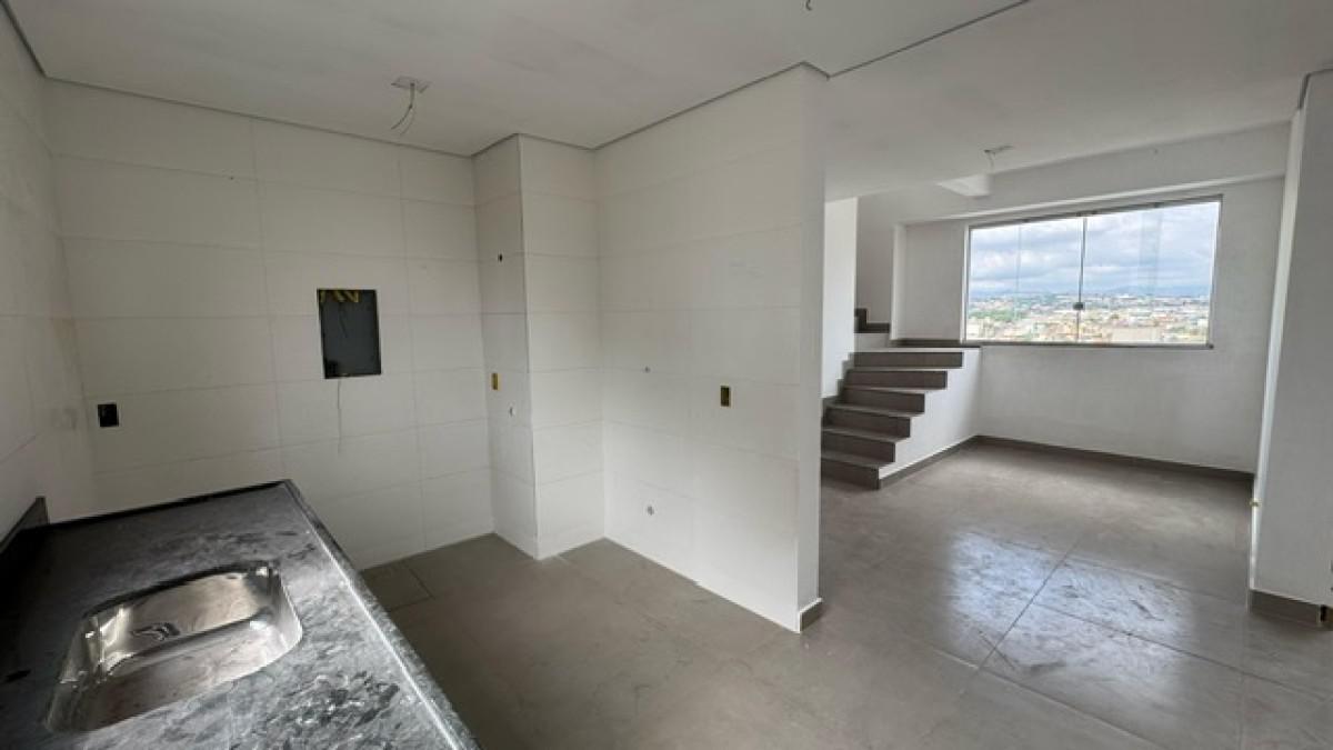 Cobertura, Cabral, 2 Quartos, 2 Vagas, 1 Suíte