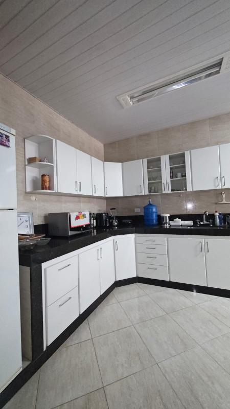 Casa, Barreiro, 3 Quartos, 4 Vagas, 1 Suíte