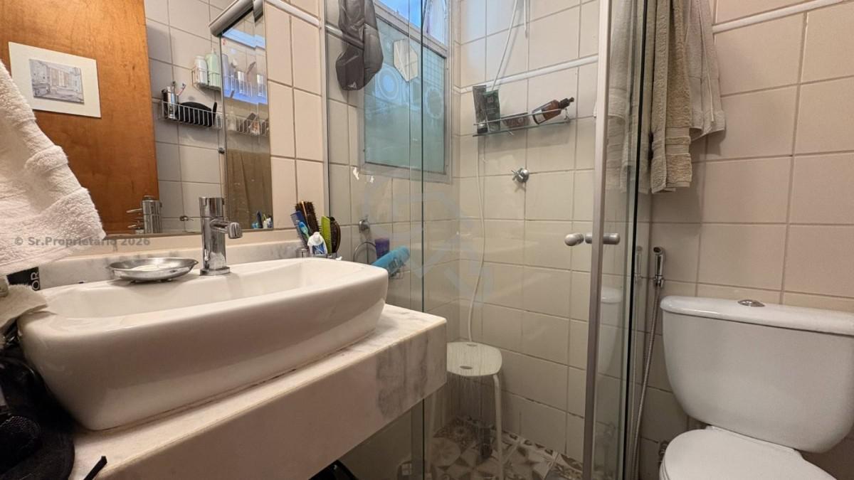 Apartamento, Estoril, 2 Quartos, 1 Vaga, 1 Suíte