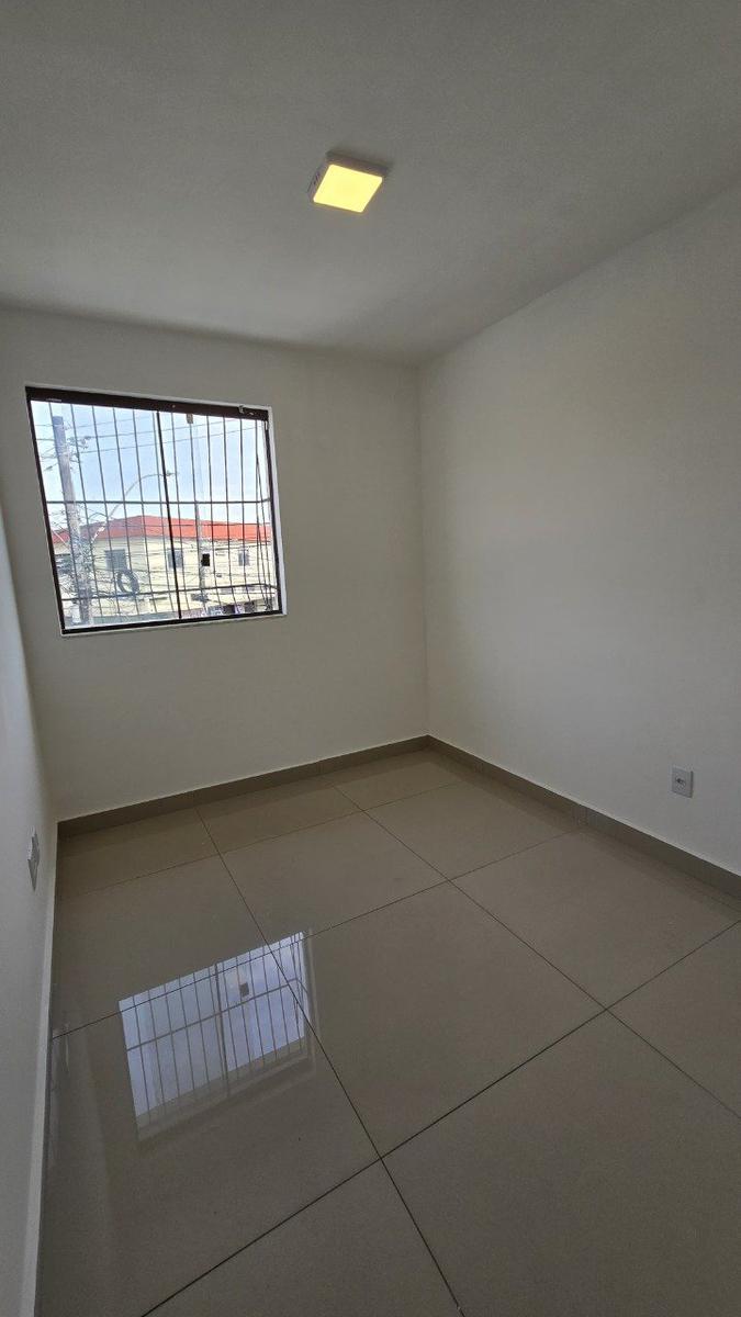 Casa, Santa Branca, 2 Quartos, 2 Vagas