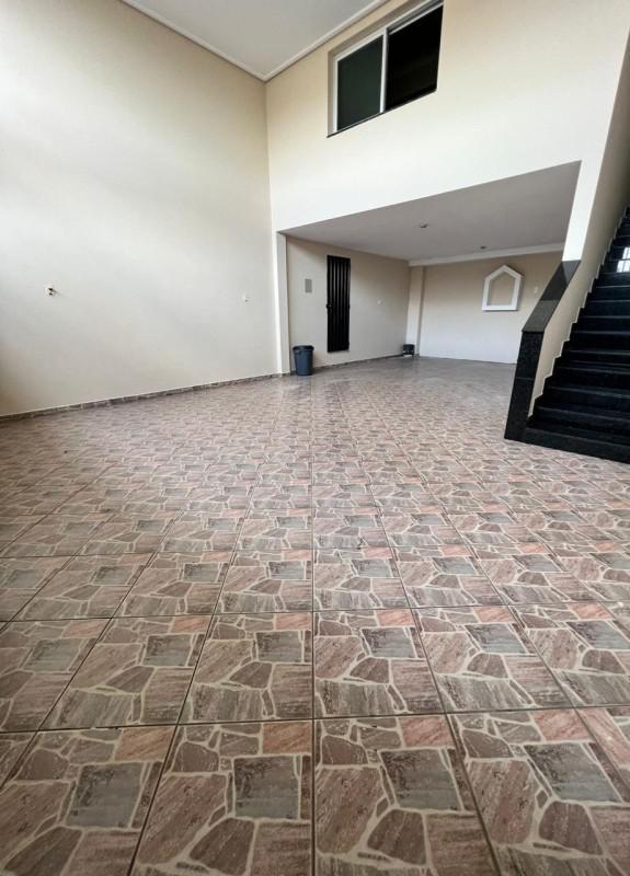 Casa, Inconfidentes, 3 Quartos, 5 Vagas, 1 Suíte