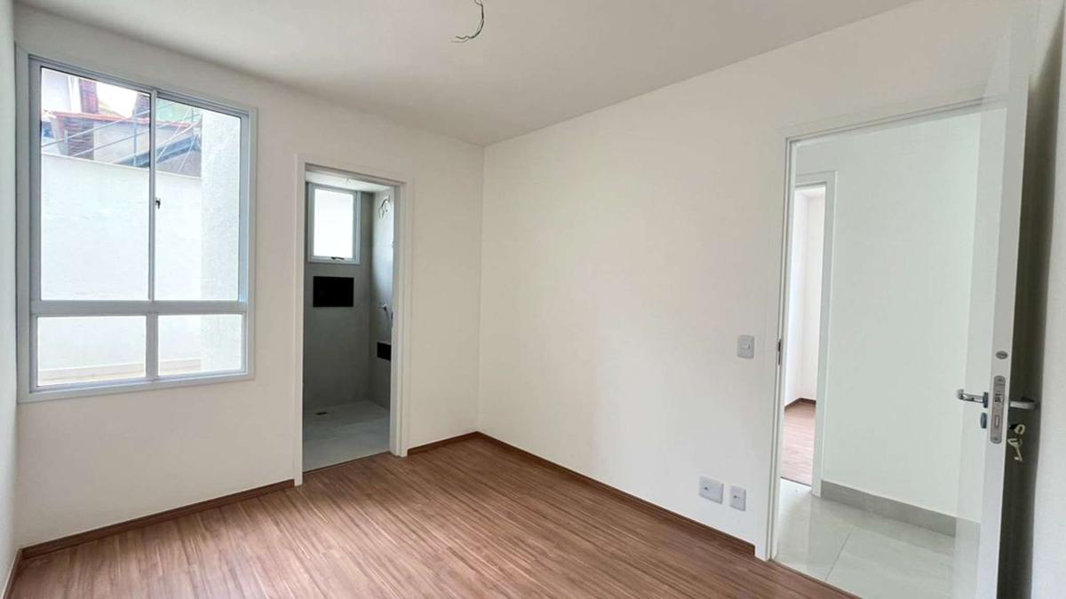 Apartamento, Casa Branca, 3 Quartos, 2 Vagas, 1 Suíte