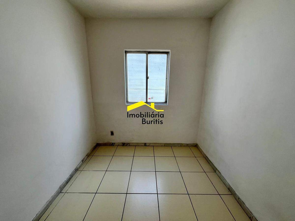 Apartamento, Palmeiras, 2 Quartos, 1 Vaga