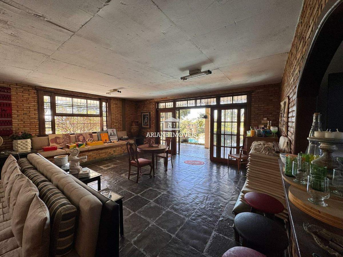 Casa, Bandeirantes (pampulha), 4 Quartos, 10 Vagas, 3 Suítes