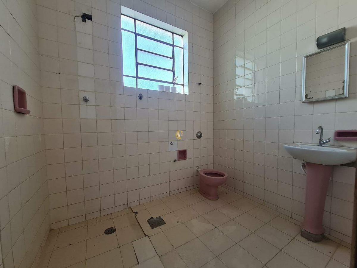 Casa, Renascença, 4 Quartos, 8 Vagas